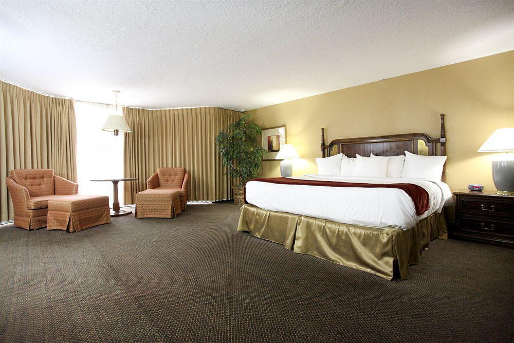 Baymont By Wyndham Cedar City Exterior photo